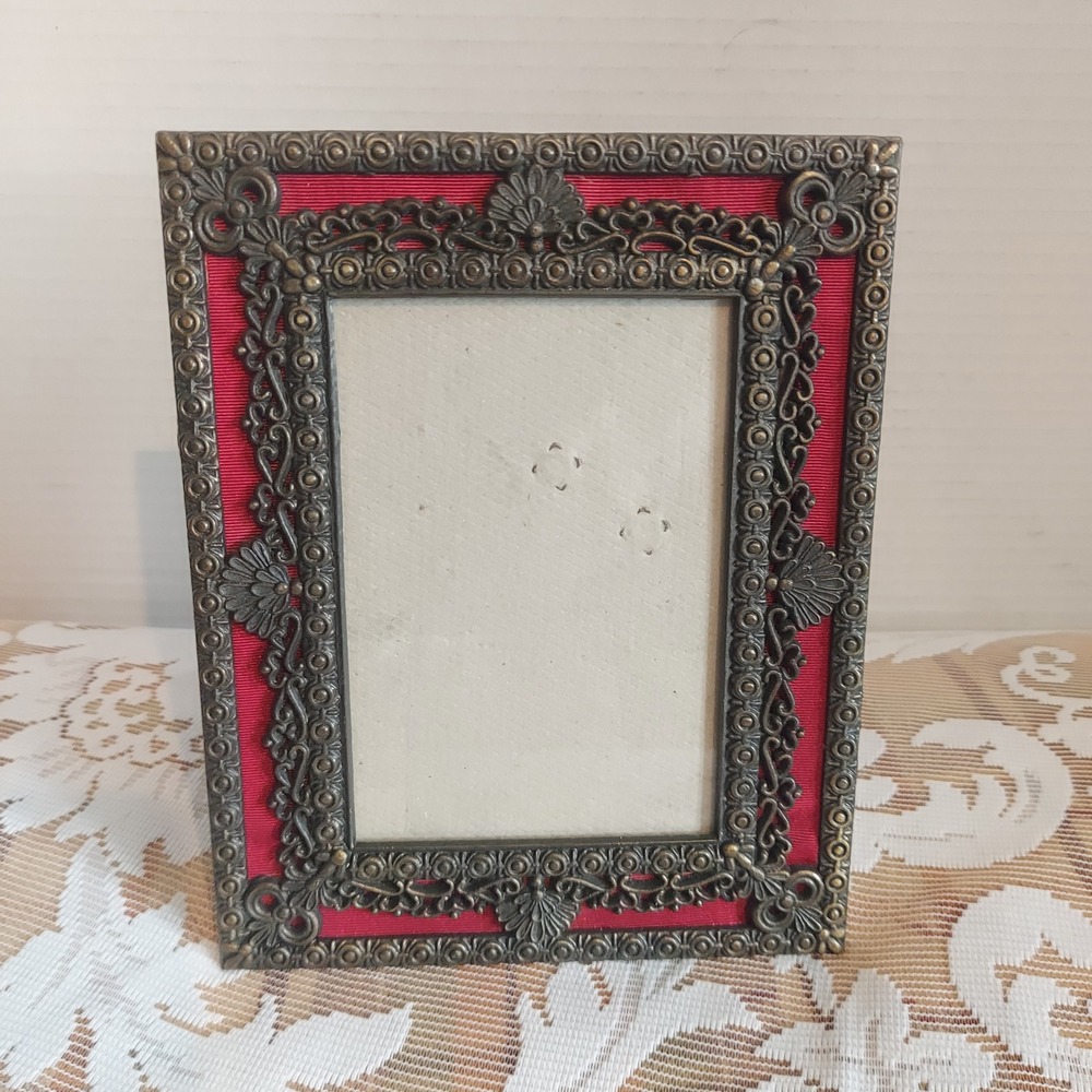 The Weston Gallery Ornate Bronze Red Fabric Filigree 3.5x5 Picture Frame 7x5.75